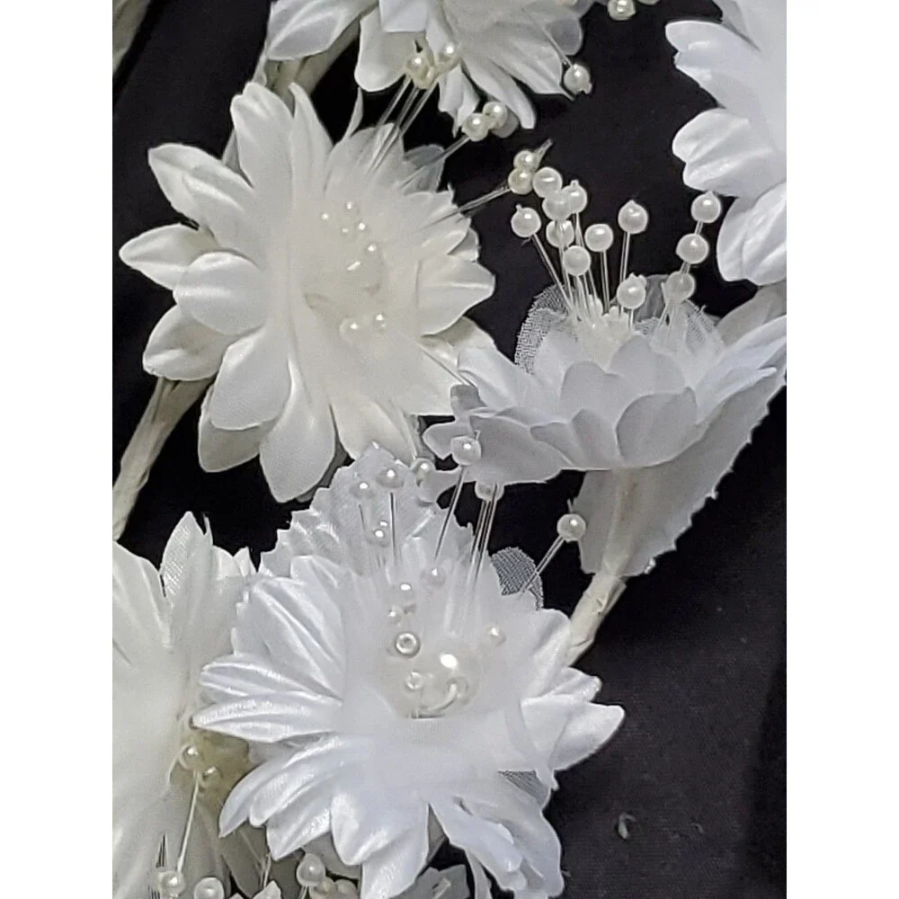 Wedding Floral Bundle Of 32 Pieces/white/Ivory/Iridescent/Picks/Stems/Flower/Lot